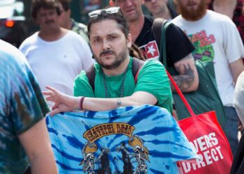 Examine Reveals Which Bands Have the Most Precious Classic T-Shirts