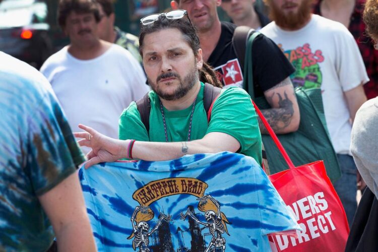 Examine Reveals Which Bands Have the Most Precious Classic T-Shirts