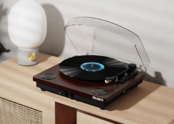 Majority's Modern Moto Turntable Blends Bluetooth and Timeless Vinyl Appeal