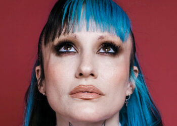 RØRY Is On The Cowl Of Rock Sound