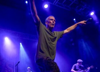 Bez reveals that Comfortable Mondays have a brand new album within the pipeline – Music Information