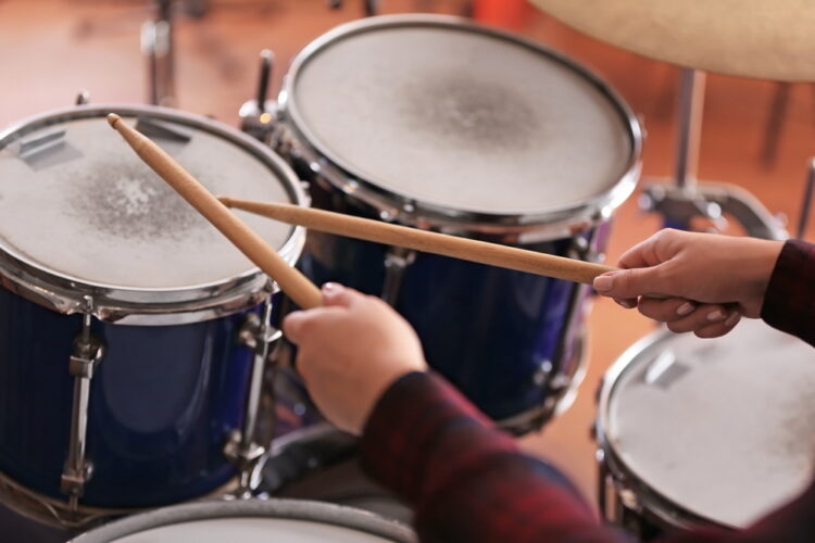 9 Methods to Make Your Recorded Drum Tracks Sound Epic in a Combine