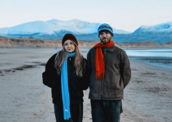 two blinks, i like you Enlists Tonia for New Single ‘the coldest winter ever’