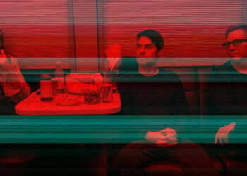 Chevelle Premiere Their First New Single In 4 Years “Rabbit Gap (Cowards Pt. 1)”