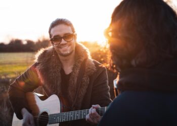 Expertise a Distinctive Residential Songwriting Bootcamp on Osea Island with Your Songwriting Diploma –