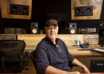 David Briggs, a Music Power in Alabama and Nashville, Dies at 82