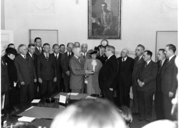 Presidential Transitions – Roosevelt to Truman – Items of Historical past