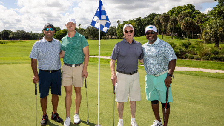 Putt for Goal with NFL Corridor of Famer and Miami Dolphins Nice Dwight Stephenson