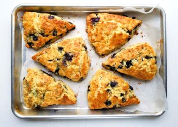 Simple Blueberry Scones (With Frozen Blueberries)