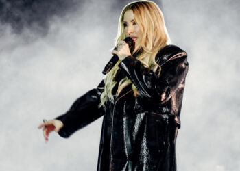 Ellie Goulding Launches Mushroom Complement Model, Everystate