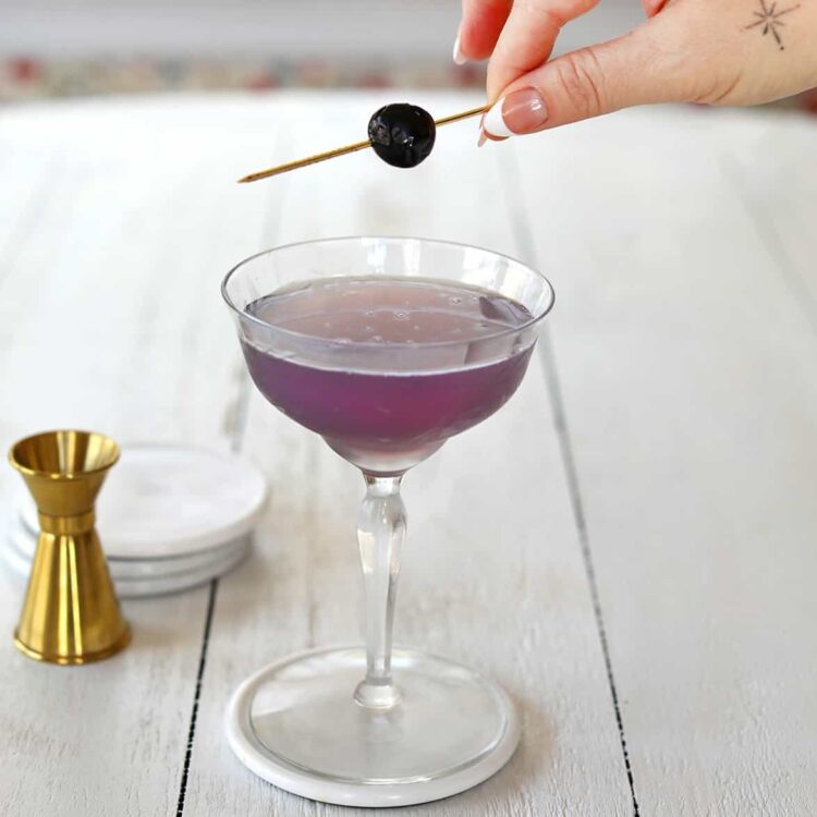 Aviation Cocktail – A Stunning Mess