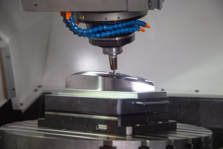 What’s the Distinction Between Machining and Fabrication?
