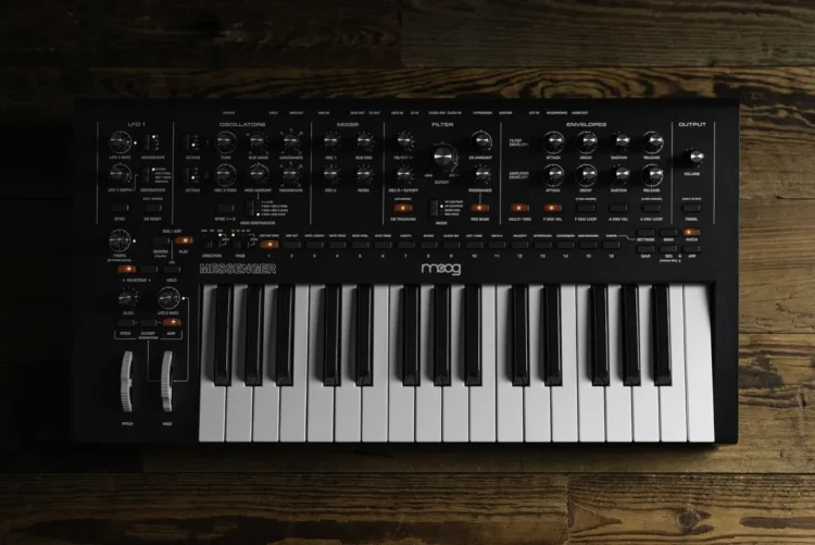 Moog Music publicizes Moog Messenger