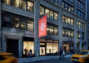 College of Visible Arts College Are Formally Unionized