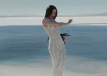 Arca Drops New Songs ‘Puta’ and ‘Sola’