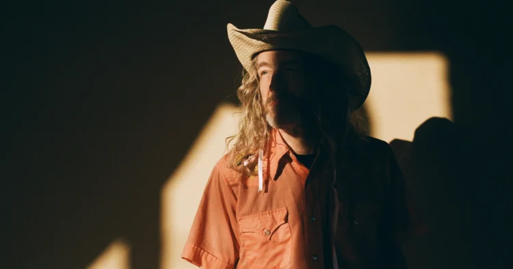 Alan Sparhawk Shares Video for New Single ‘Not Damaged’