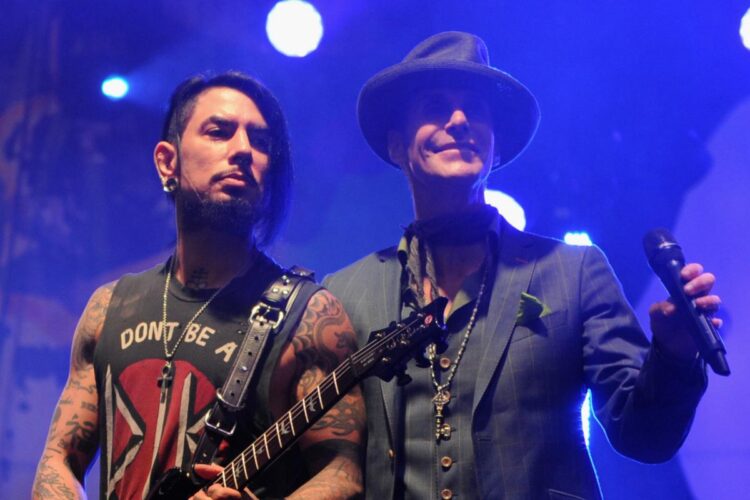 ‘No Probability’ Jane’s Habit Play Collectively Once more