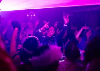 How HWIN makes MIDI really feel human with Kontakt and real-time expression