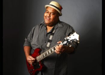 An Interview With Blues Guitar Legend Larry McCray