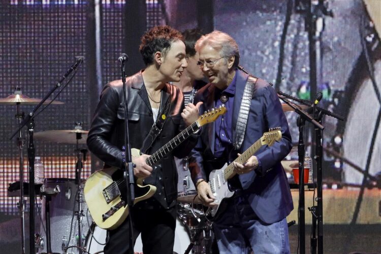 12 Wallflowers Basic Rock Collaborations