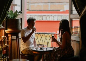 How one can Discover Your Metropolis Like a Vacationer, and Why You’d Need To