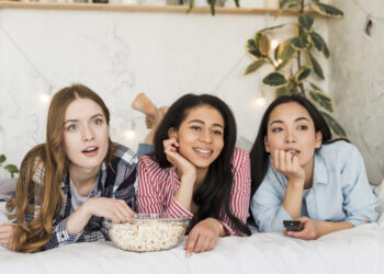 StreamM4u Options, Mirror Websites & Reddit Updates