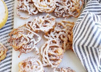 Tremendous Straightforward Funnel Cake – A Lovely Mess