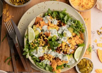 This Vegetarian Taco Salad is the Final Loaded Salad