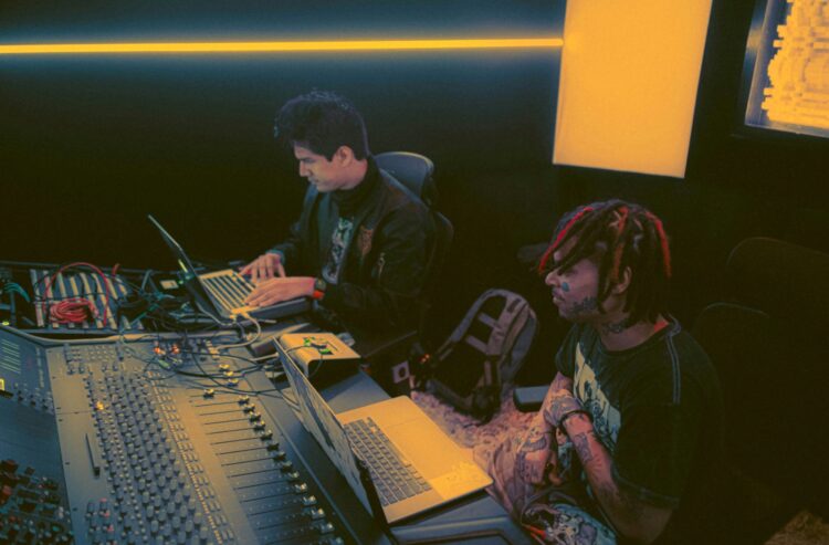 The Impression of Cultural Developments on Trendy Music Manufacturing  –