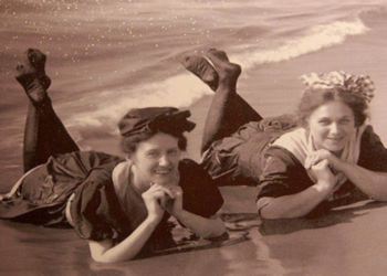 From Bustles to Bikinis: The Nice Beachwear Strip-Down