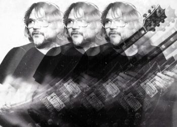 Wilco’s Jeff Tweedy Broadcasts Tour and Triple Album, Shares New Songs: Pay attention