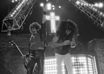 9 Bizarre Details About Black Sabbath’s Most Spinal Faucet Tour Ever