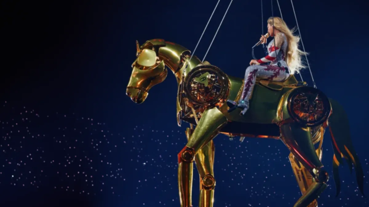 After Scary Mishap, Beyoncé Swaps Flying Cadillac for Gold Horse