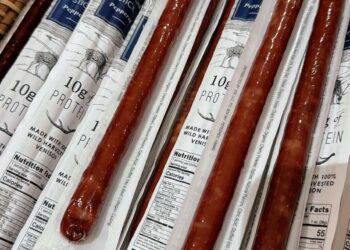 Paleovalley Beef Stick Overview + Favourite Clear Protein Snacks