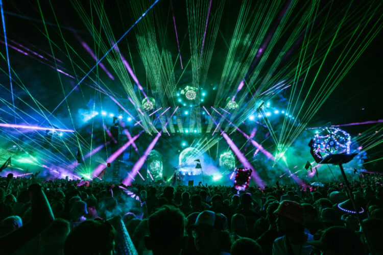 Residing within the Energy of Now [Event Review] – EARMILK