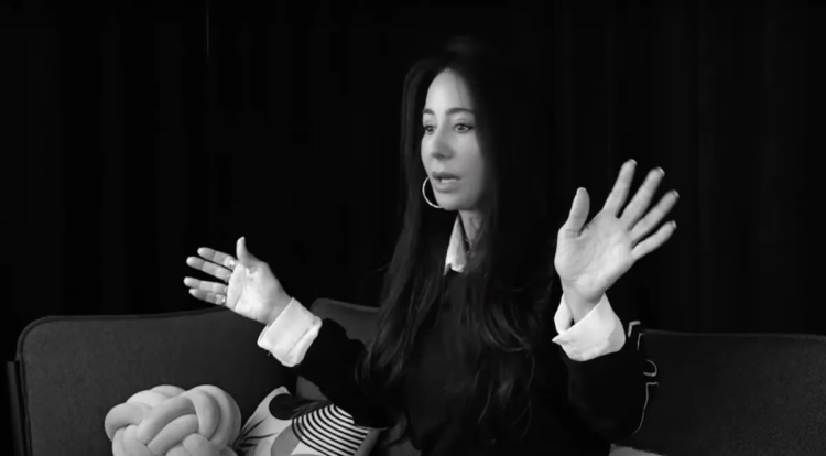 How Antonina Armato Writes Hits