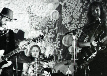 Nektar: the historical past of the cult prog band