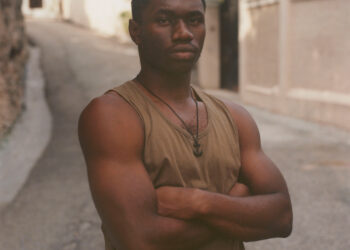 “Anba Solèy Lakay” by Photographer Frédéric Georges