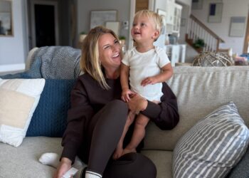 Aerie’s Newest Fall Finds – Dwelling in Yellow