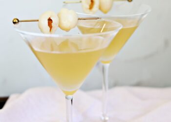 Lychee Martini – A Lovely Mess