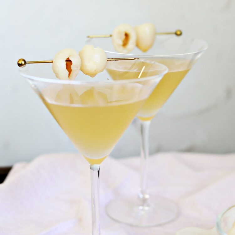 Lychee Martini – A Lovely Mess