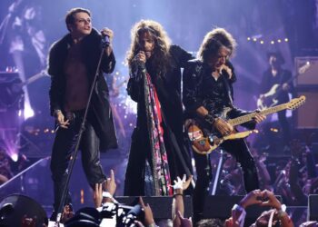 Watch Aerosmith Carry out an Ozzy Osbourne Basic on the MTV VMAs