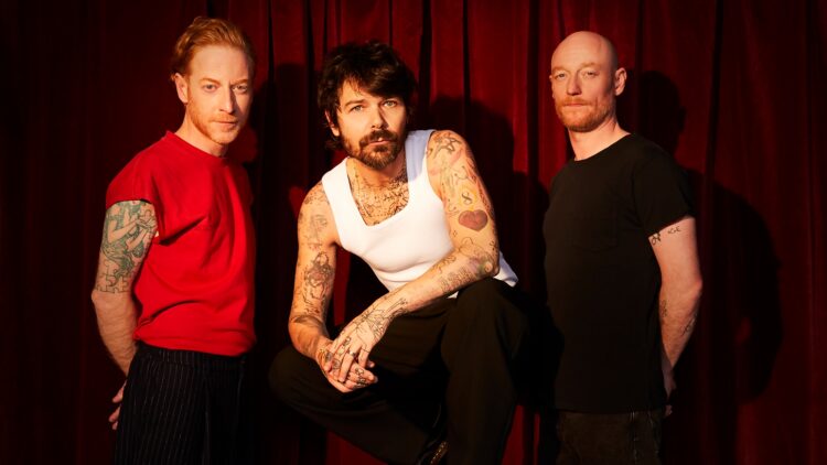 Biffy Clyro Hit No.1 In UK Album Chart With ‘Futique’