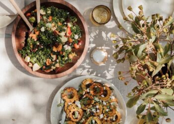 Simple Fall Dinner Occasion Menu: Cozy Recipes for Gathering