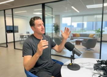 Relationl Calls on Music Corporations to Modernize Their Programs