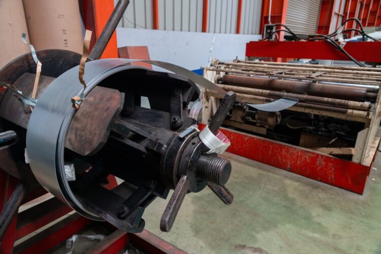 The Position of Shearing and Rolling in Customized Steel Fabrication Tasks