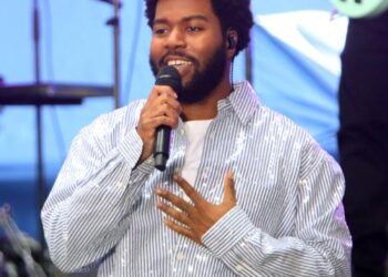 Khalid reveals being outed was a ‘blessing in disguise’ however admits his story was ‘stripped’ from him – Music Information