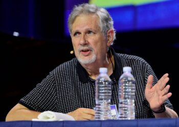 Household of Grammy-winning combine engineer Dave Pensado attraction for assist with price of his Alzheimer’s remedy