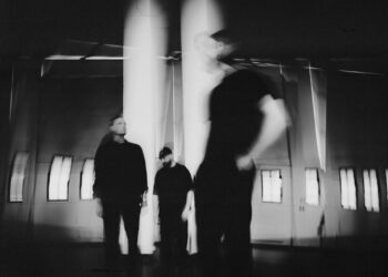 PORT NOIR’s New Single “Redshift” Is As Catchy As It Is Heavy