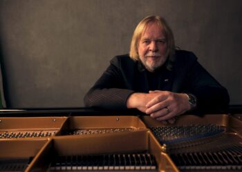 Rick Wakeman: The ClassicRockHistory.com Interview